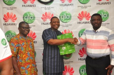 GLO AWARDS FIVE BEST STUDENTS ACROSS THE DIFFERENT FACULTIES IN UNIBEN