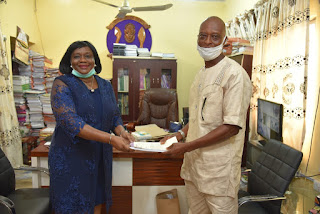 UNIBEN Registrar, O. A. Oshodin (Mrs) hands over after five-year successful tenure